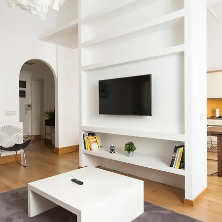 Apartment Youhosty - Dei Piatti 3